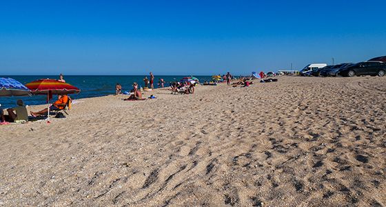 Отдых на Арабатской стрелке в Стрелковом