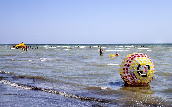 «Строитель» в Генгорке море и пляж